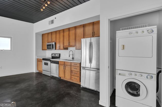 620 Glen Iris Drive NE 521, Atlanta, GA 30308
