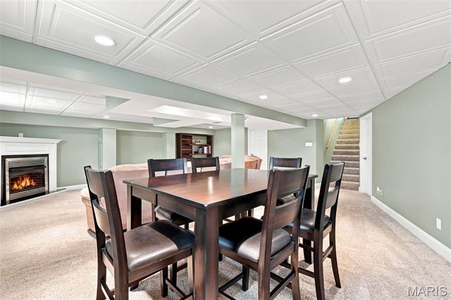 9944 Knollshire Drive, St Louis, MO 63123