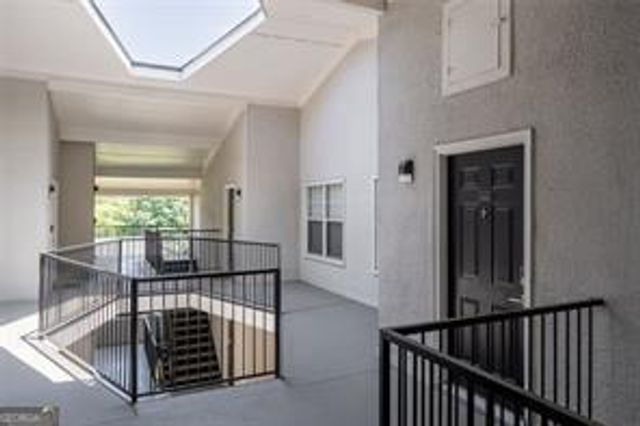 1150 Collier Road NW 6H, Atlanta, GA 30318