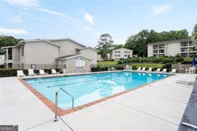 1150 Collier Road NW 6H, Atlanta, GA 30318