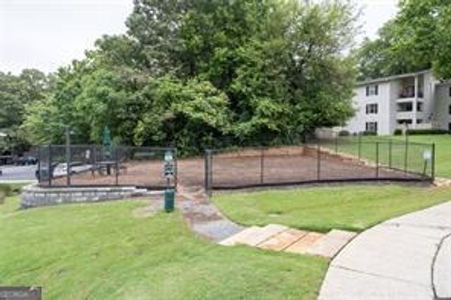 1150 Collier Road NW 6H, Atlanta, GA 30318