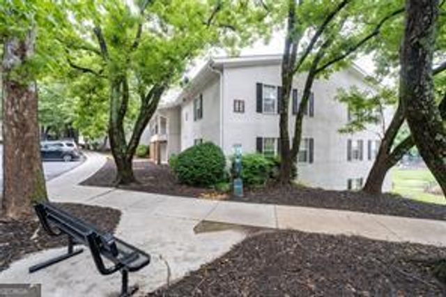 1150 Collier Road NW 6H, Atlanta, GA 30318