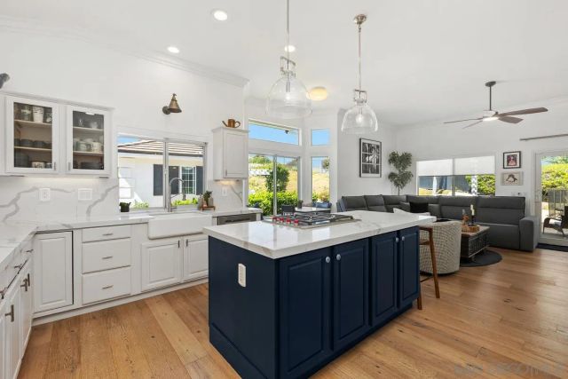 1744 Arbolita Ln., Fallbrook, CA 92028