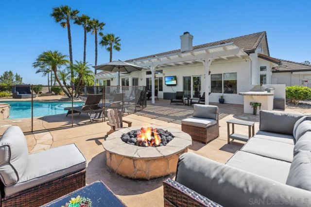 1744 Arbolita Ln., Fallbrook, CA 92028