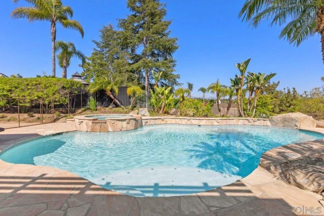 1744 Arbolita Ln., Fallbrook, CA 92028