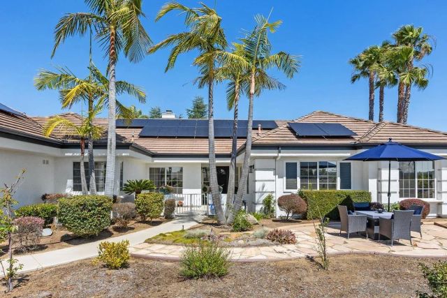 1744 Arbolita Ln., Fallbrook, CA 92028