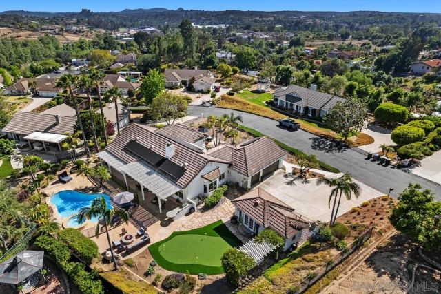 1744 Arbolita Ln., Fallbrook, CA 92028