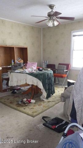 9810 Tucson Ct, Louisville, KY 40223