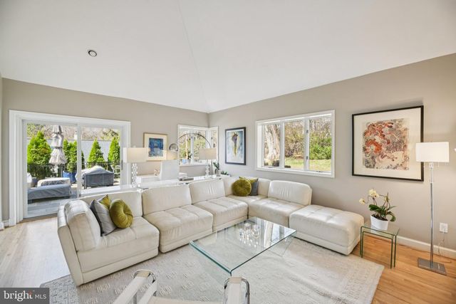 5625 LAMAR, Bethesda, MD 20816