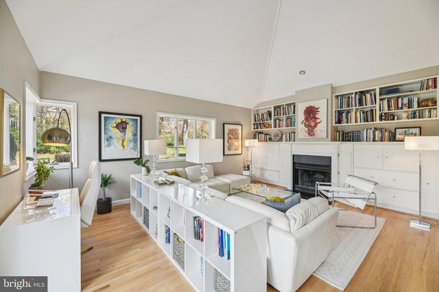 5625 LAMAR, Bethesda, MD 20816