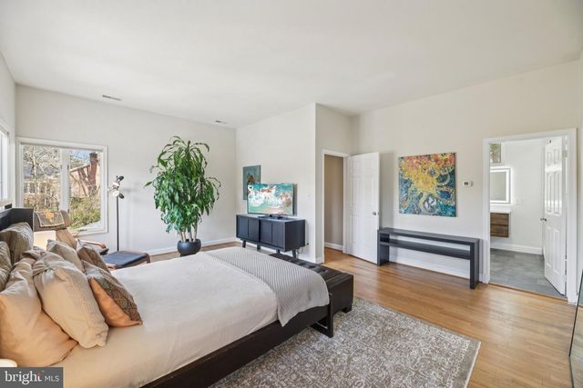 5625 LAMAR, Bethesda, MD 20816