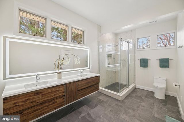 5625 LAMAR, Bethesda, MD 20816