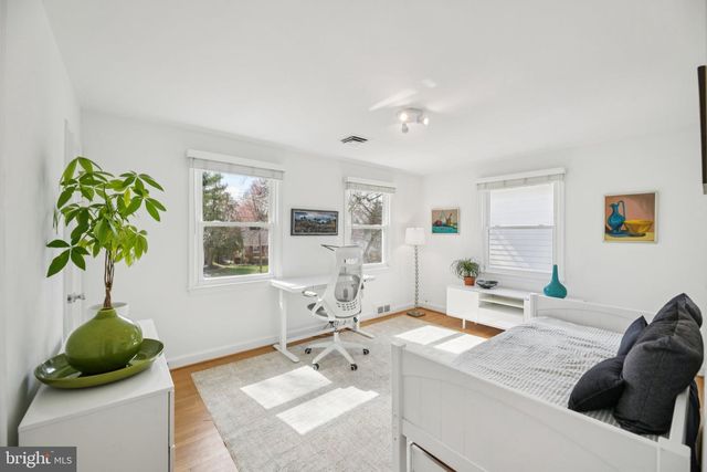 5625 LAMAR, Bethesda, MD 20816