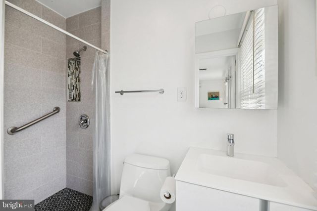 5625 LAMAR, Bethesda, MD 20816