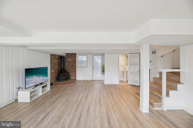 5625 LAMAR, Bethesda, MD 20816