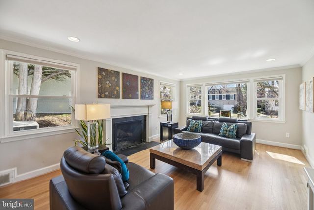 5625 LAMAR, Bethesda, MD 20816