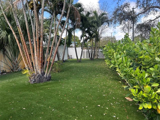 1431 NE 40th Court, Pompano Beach, FL 33064