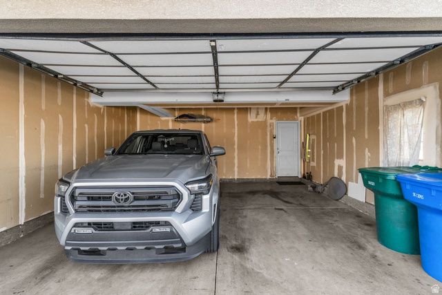 586 E 1590 S, Lehi, UT 84043