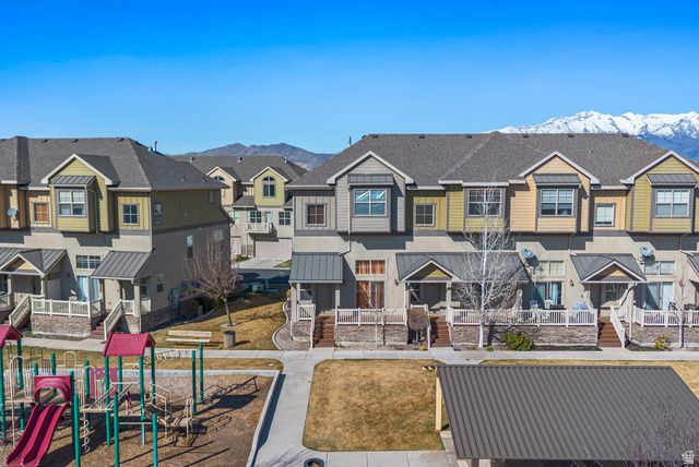 586 E 1590 S, Lehi, UT 84043