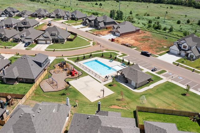 4120 NW 158th Street, Edmond, OK 73013