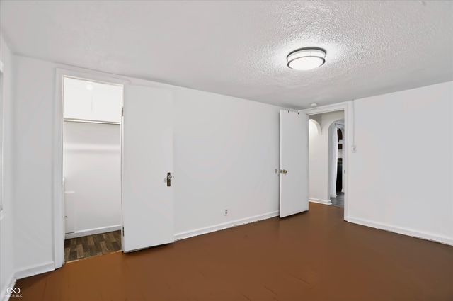 6100 Madison Avenue, Indianapolis, IN 46227