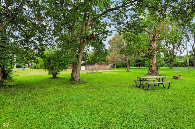 6100 Madison Avenue, Indianapolis, IN 46227