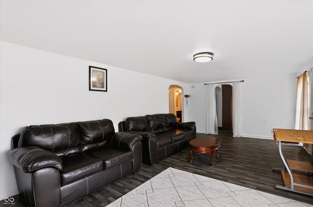 6100 Madison Avenue, Indianapolis, IN 46227