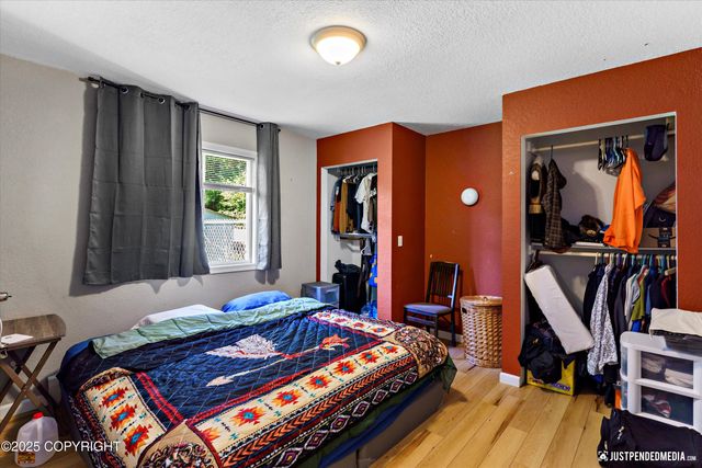 8510 Moss Court, Anchorage, AK 99504