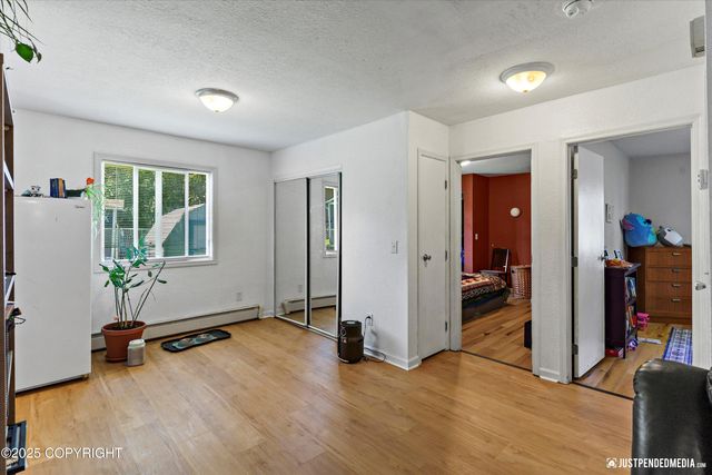 8510 Moss Court, Anchorage, AK 99504