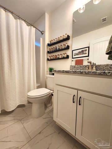 5902 Creek Side Cir, Pensacola, FL 32504