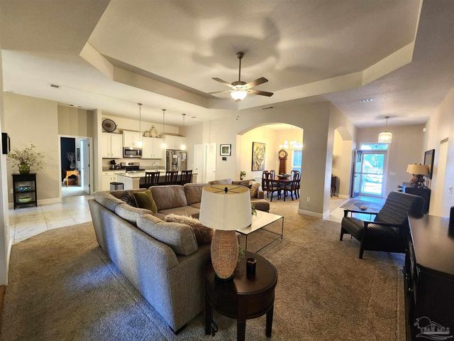 5902 Creek Side Cir, Pensacola, FL 32504