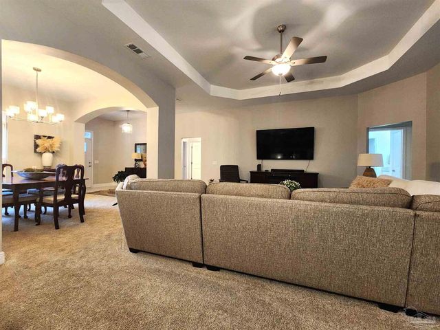 5902 Creek Side Cir, Pensacola, FL 32504