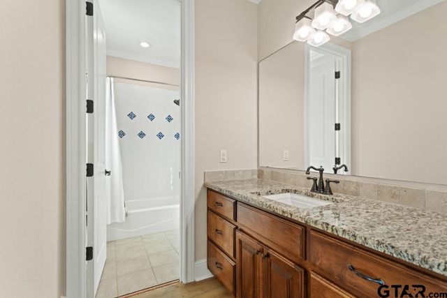 610 FM 2010, Chandler, TX 75758