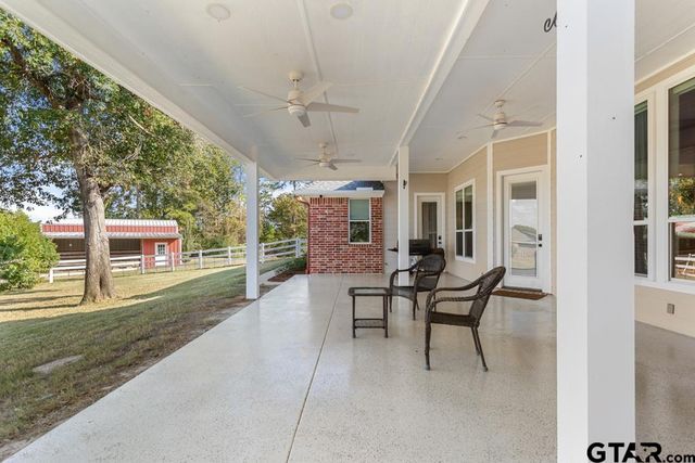 610 FM 2010, Chandler, TX 75758