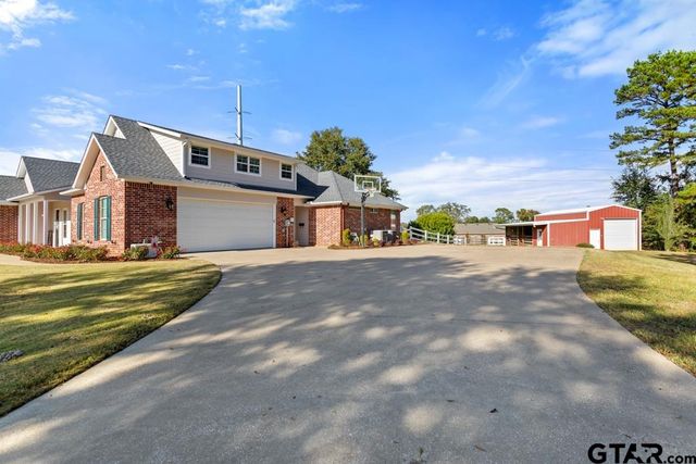 610 FM 2010, Chandler, TX 75758