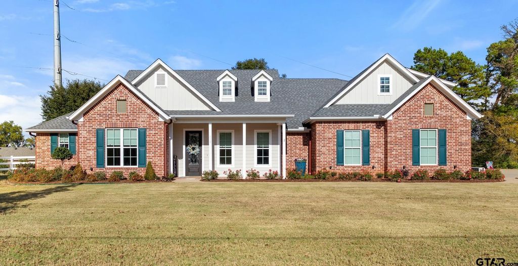 610 FM 2010, Chandler, TX 75758