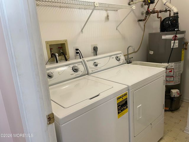 1586 Crimson Road, Toms River, NJ 08755