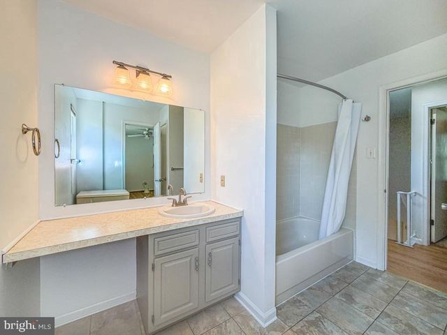 75 DAWSON RD, Langhorne, PA 19047