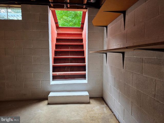 75 DAWSON RD, Langhorne, PA 19047