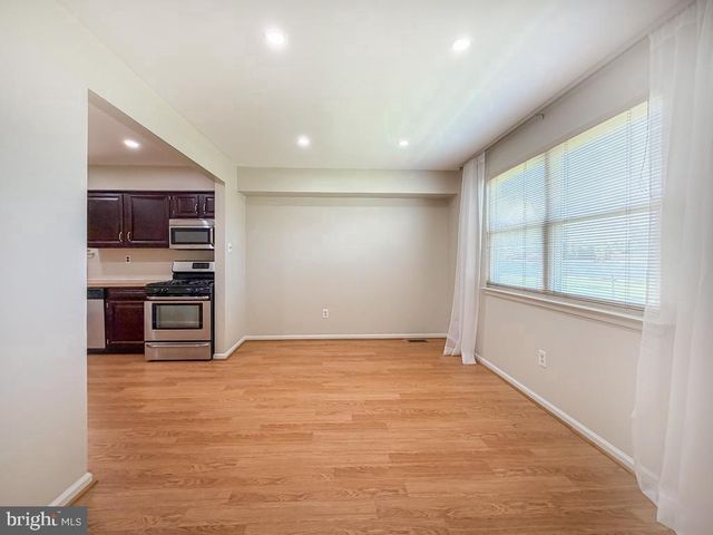 75 DAWSON RD, Langhorne, PA 19047