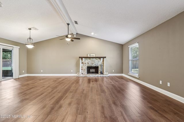 410 LUCYS Lane, Fleming Island, FL 32003