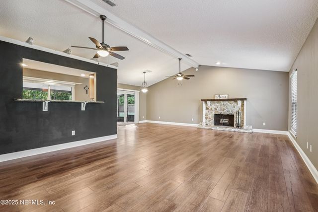 410 LUCYS Lane, Fleming Island, FL 32003