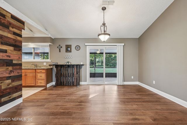 410 LUCYS Lane, Fleming Island, FL 32003