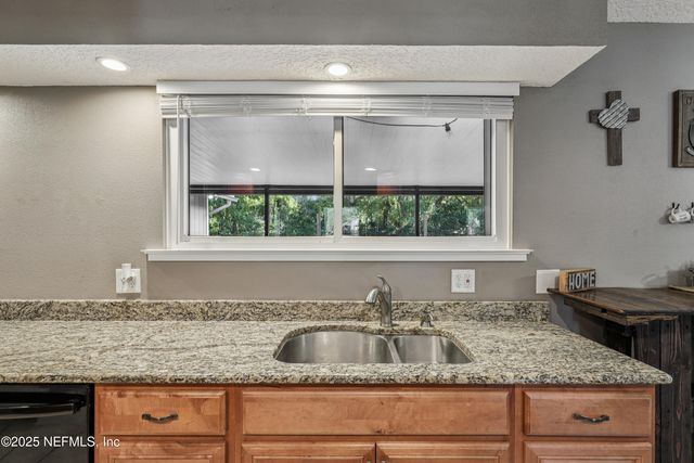 410 LUCYS Lane, Fleming Island, FL 32003