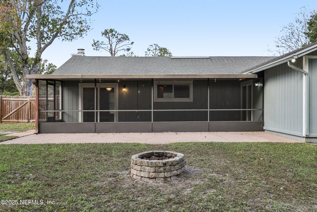 410 LUCYS Lane, Fleming Island, FL 32003