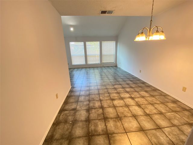 932 Westover Drive, Lancaster, TX 75134