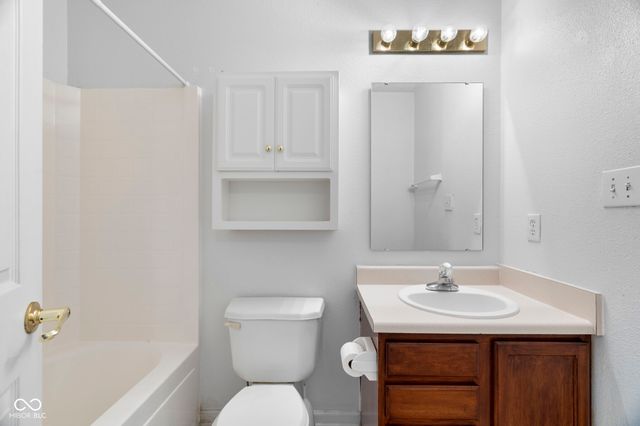 3017 Skylar Lane, Indianapolis, IN 46208
