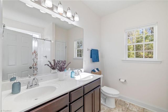 5122 Moseley Drive, Clemmons, NC 27012