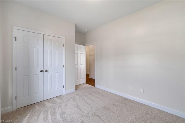 5122 Moseley Drive, Clemmons, NC 27012