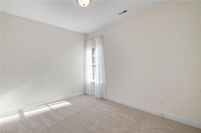 5122 Moseley Drive, Clemmons, NC 27012